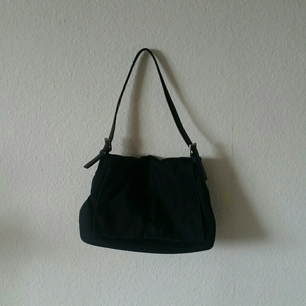 Fancy purse to go shopping with